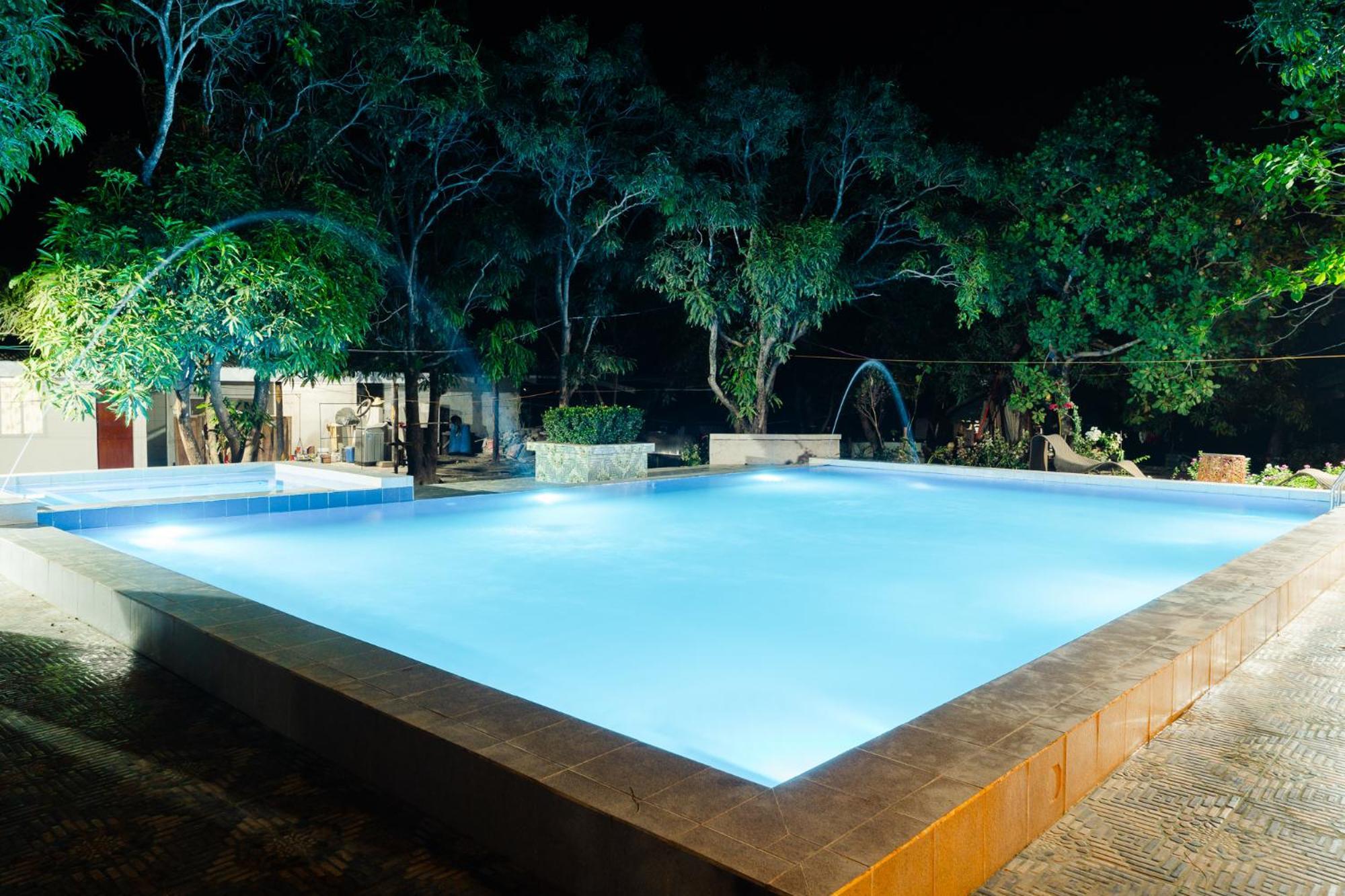 Q Beach Resort Cabangan Zewnętrze zdjęcie